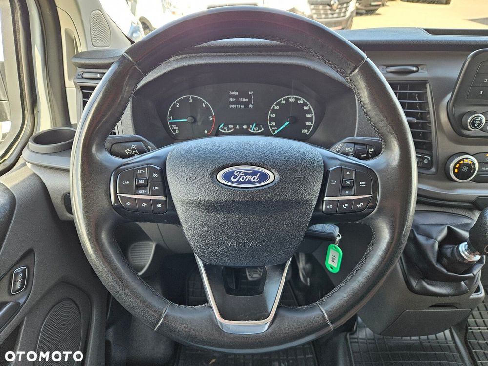 Ford Transit Custom - 22