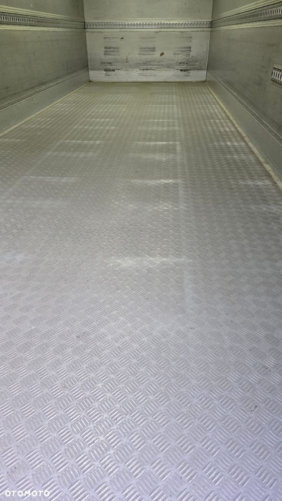 Scania P320 Euro 6 21 palet kontener super stan niski przebieg! kurierka rama do zabudowy laweta - 15