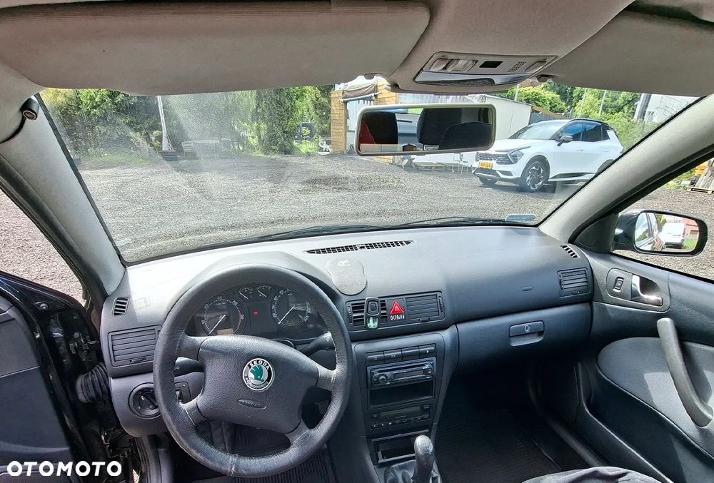 Skoda Octavia 1.9 TDI Tour - 6