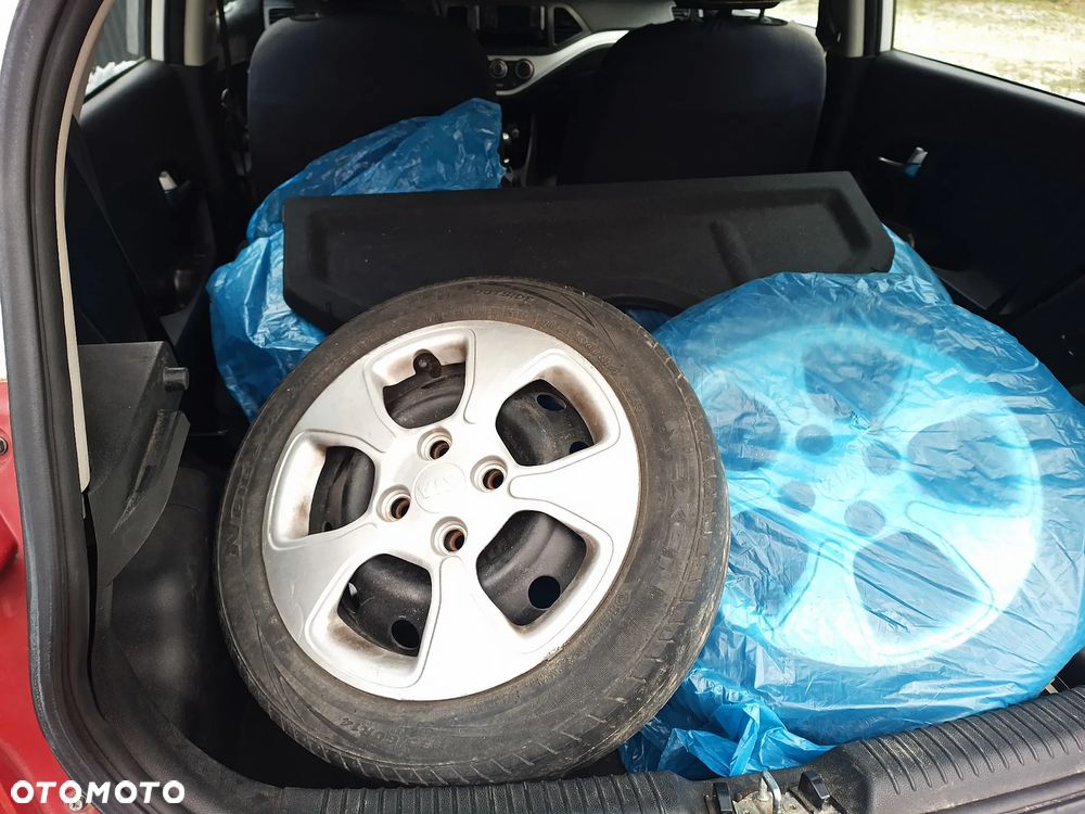 Kia Picanto 1.0 L - 6