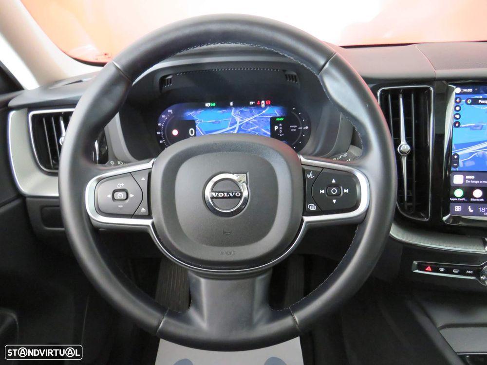 Volvo XC 60 2.0 T6 PHEV Core AWD - 16