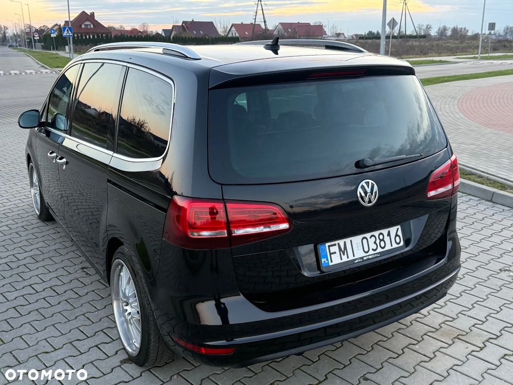 Volkswagen Sharan 2.0 TDI DSG (BlueMotion Technology) Highline - 4