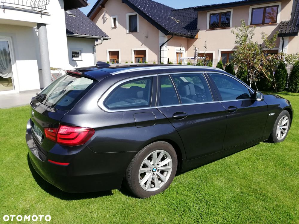 BMW Seria 5 520d - 10