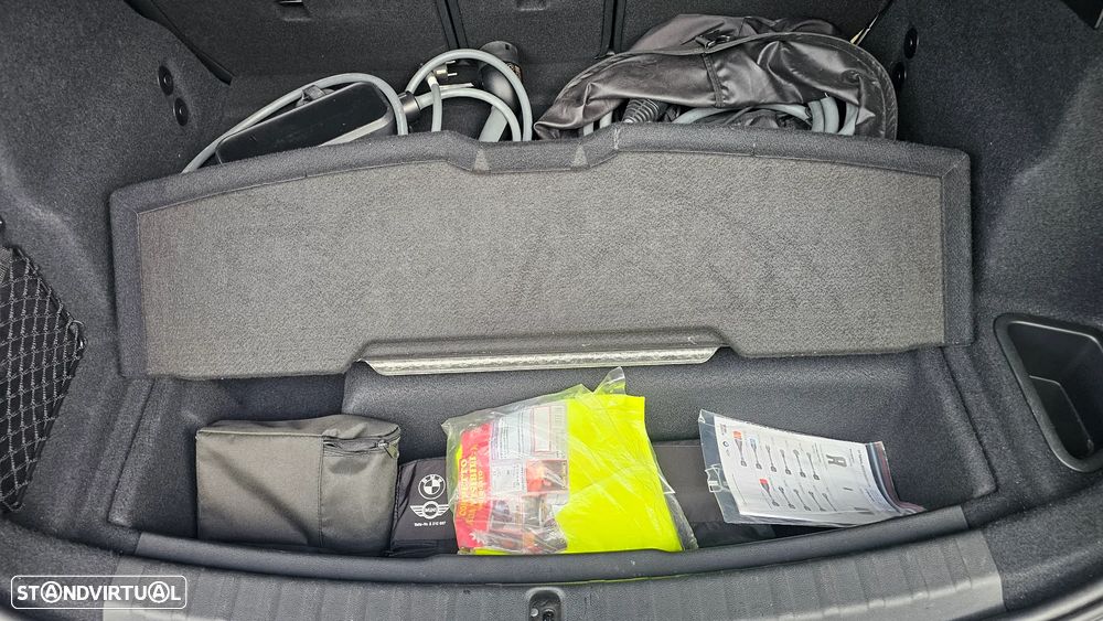 BMW 225xe Active Tourer e xDrive Pack Desportivo M - 47