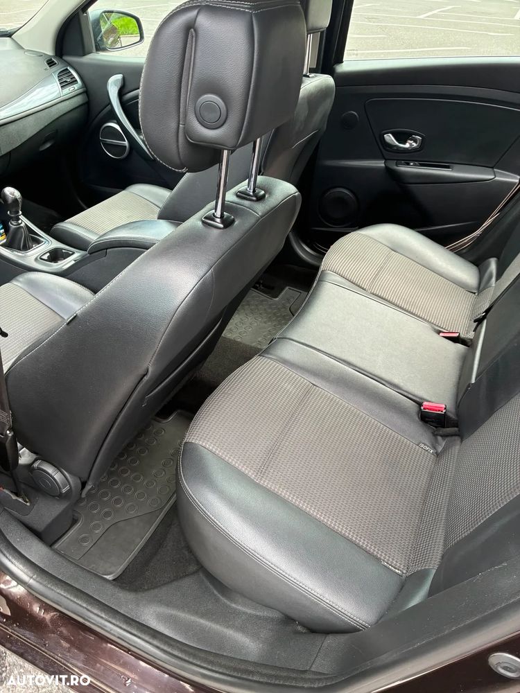 Renault Megane 1.6 dCi Energy Sporty Dynamique - 9
