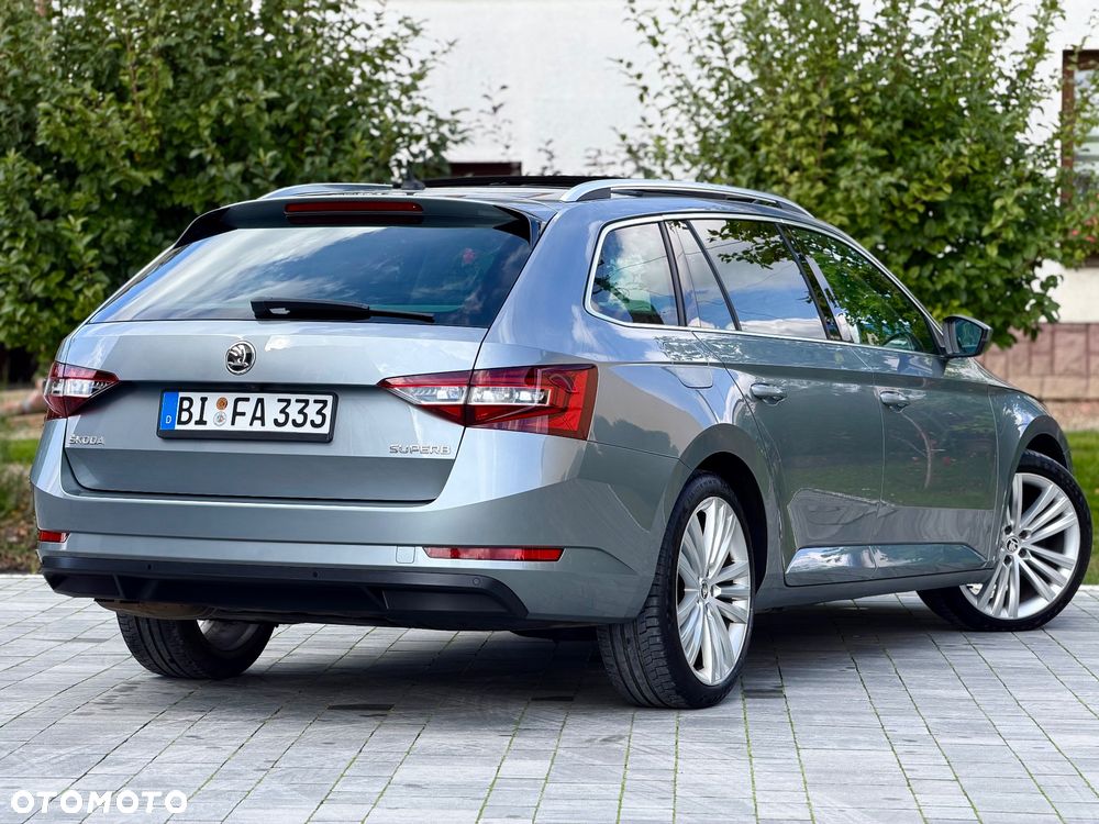 Skoda Superb 2.0 TDI Sportline DSG - 12