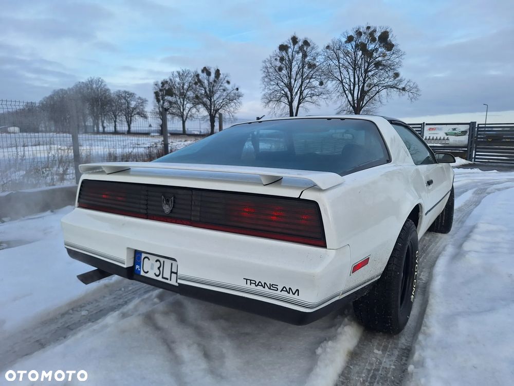 Pontiac Firebird - 10