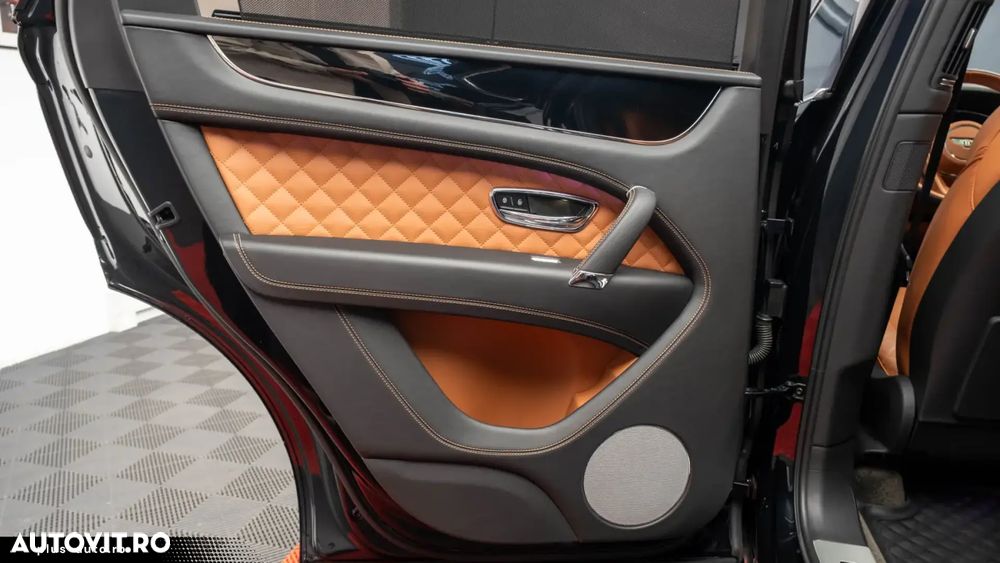 Bentley Bentayga - 19