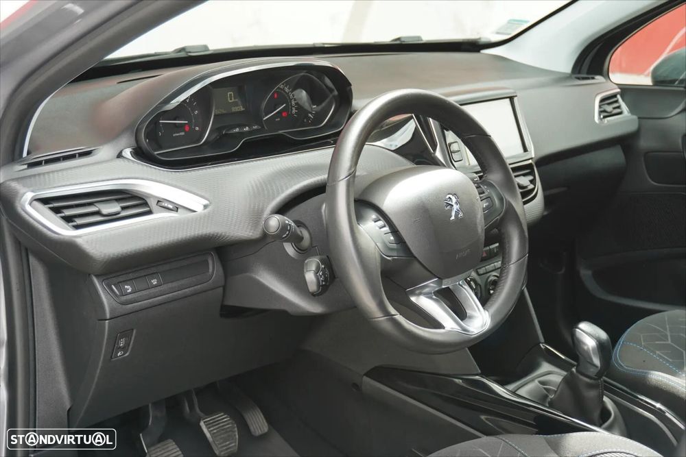 Peugeot 2008 1.5 BlueHDi Allure - 8
