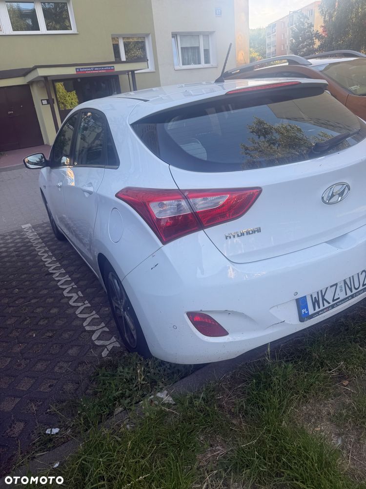 Hyundai i30 1.6 GDI Premium - 3