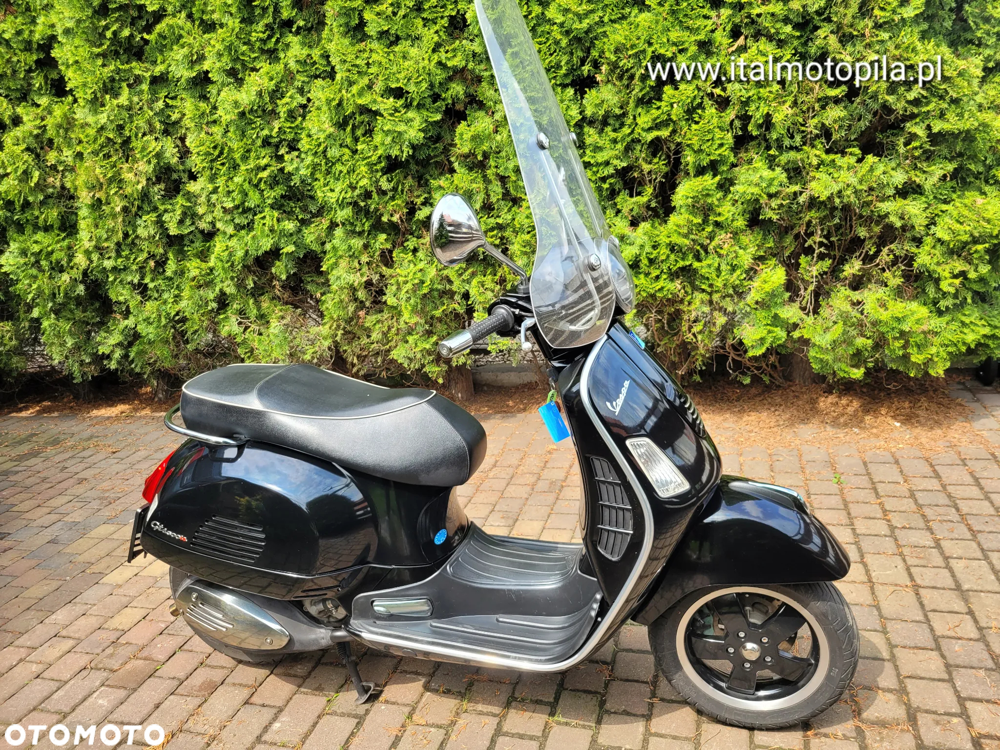 Piaggio Vespa - 20