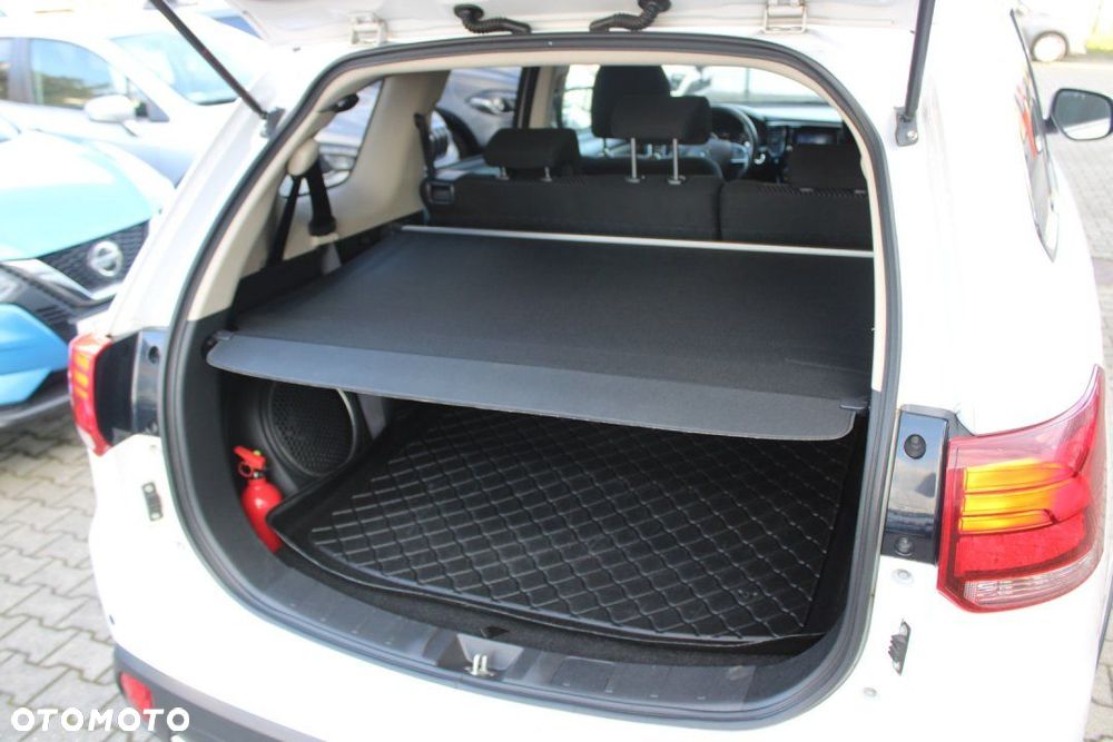 Mitsubishi Outlander - 13