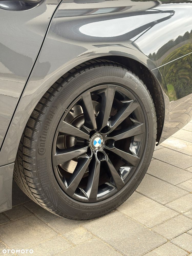 BMW Seria 5 525d - 9