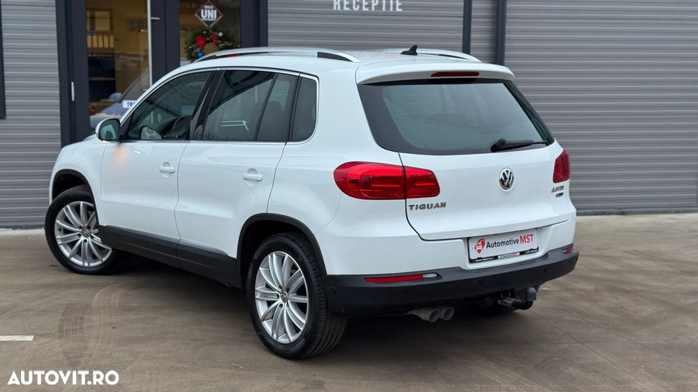 Volkswagen Tiguan 2.0 TDI SCR 4MOTION BlueMotion Technology DSG Sport & Style - 6