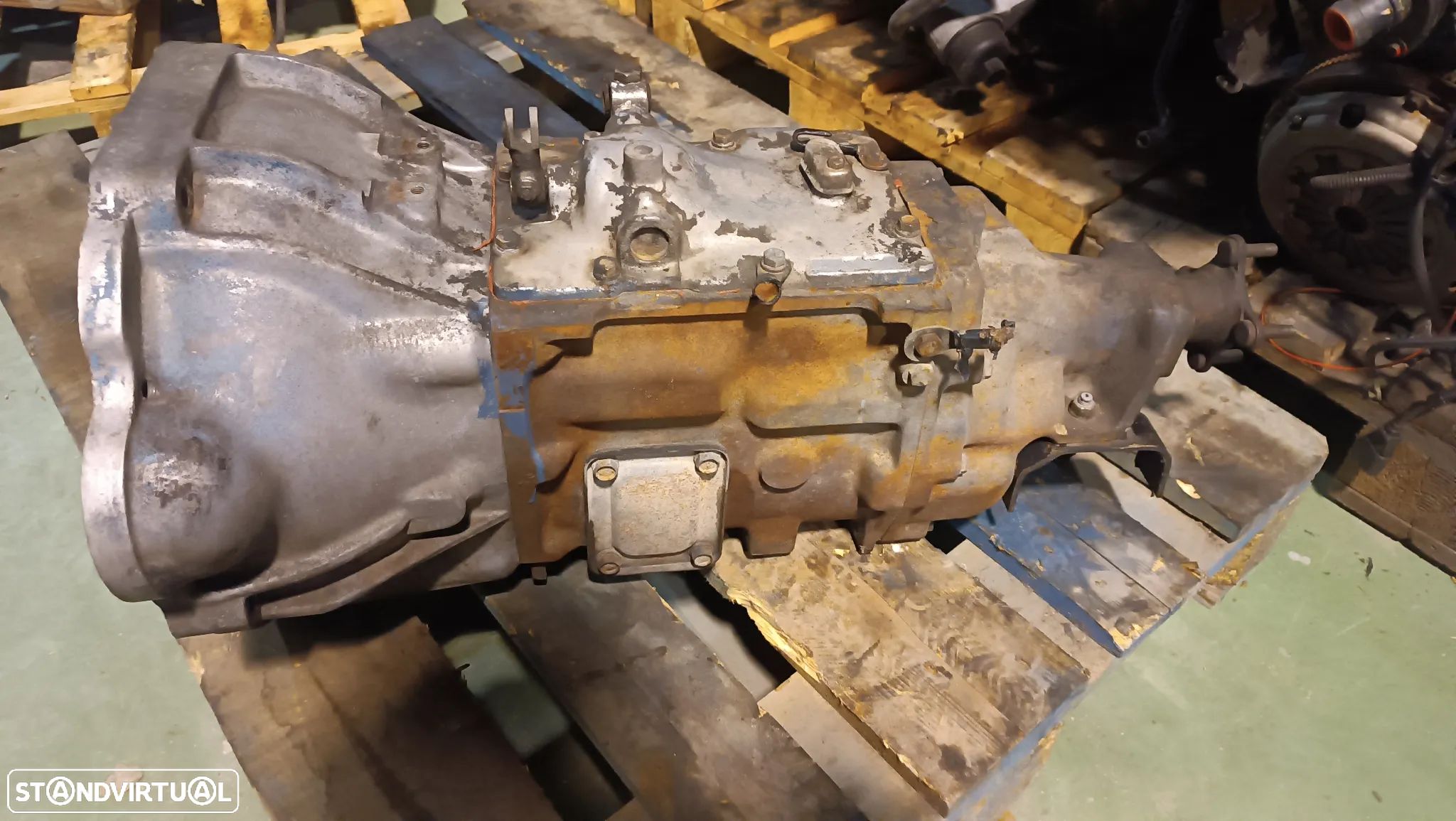 CAIXA DE VELOCIDADES NISSAN CABSTAR F22 2.5D 82-93 - 1