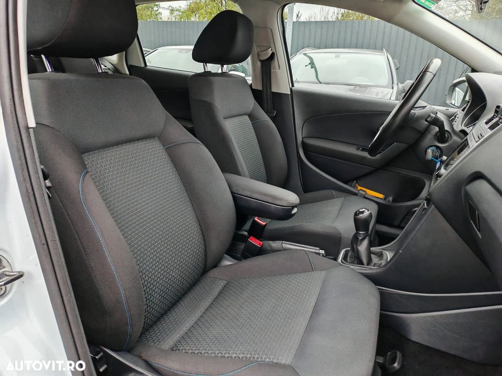 Volkswagen Polo 1.4 TDI Blue Motion - 6