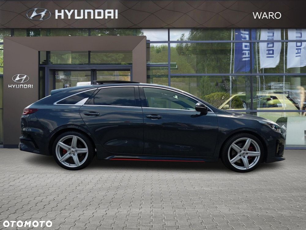 Kia ProCeed - 7