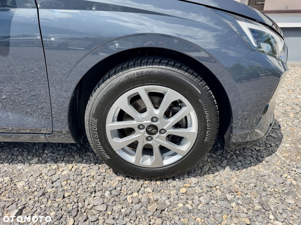 Hyundai i20 - 11