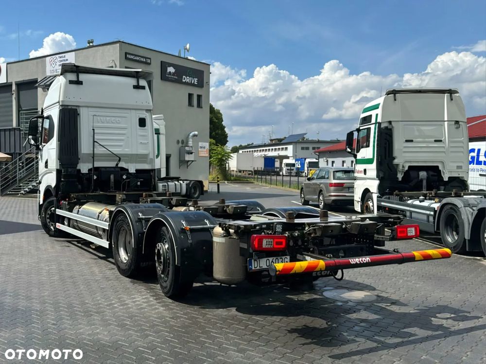 Iveco S-WAY 450 - 3