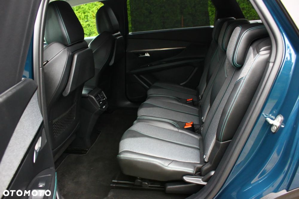 Peugeot 5008 1.5 BlueHDI Allure S&S EAT8 - 33