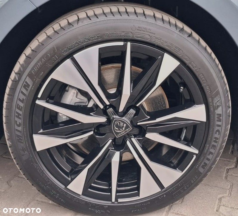 Peugeot 308 1.2 mHEV Allure S&S e-DCS6 - 22