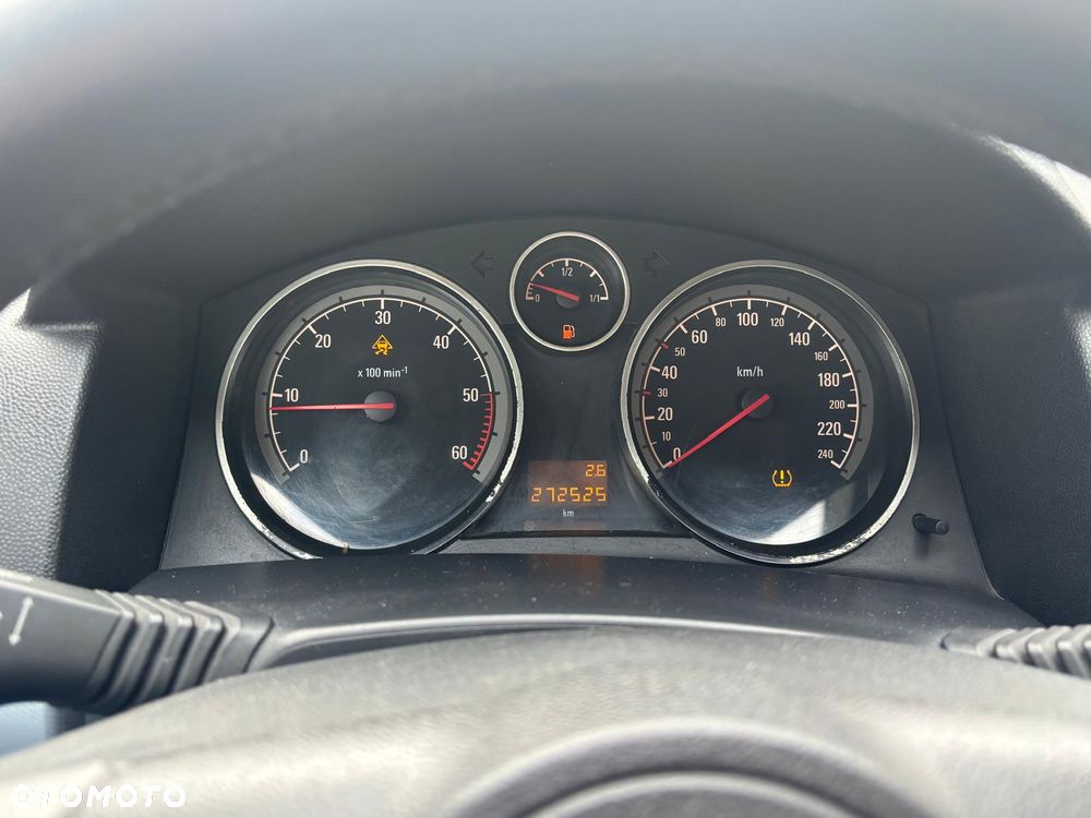 Opel Astra 1.9 CDTI Edition - 17