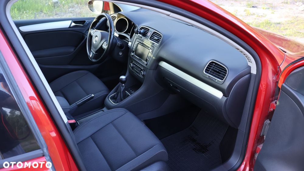 Volkswagen Golf 1.6 TDI Comfortline - 15