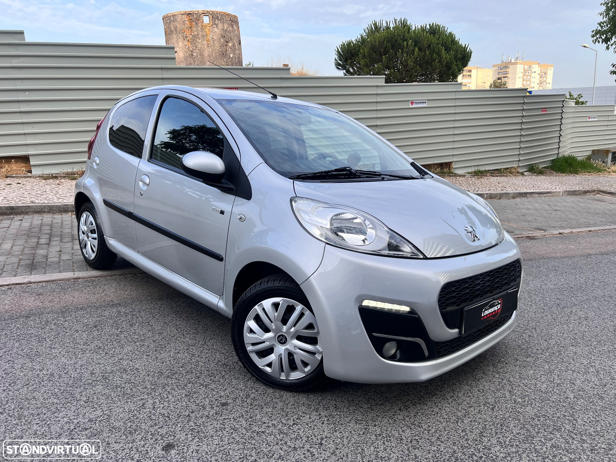 Peugeot 107 1.0 Style - 2