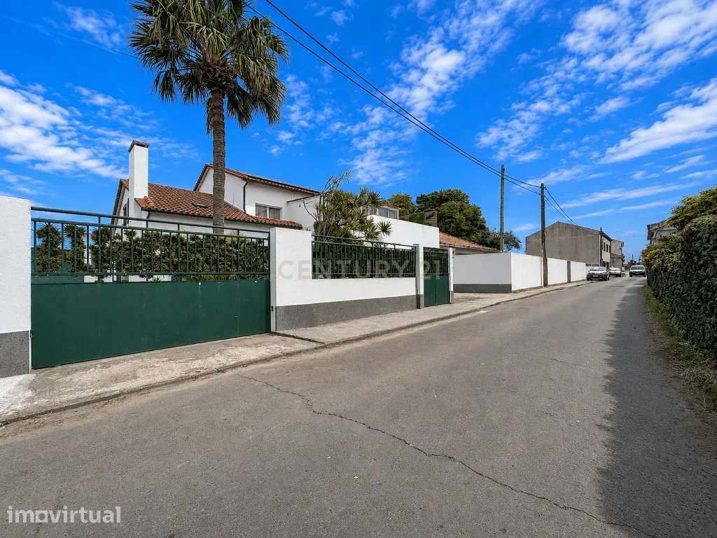 Moradia, 222 m², Fenais da Luz - Grande imagem: 2/60