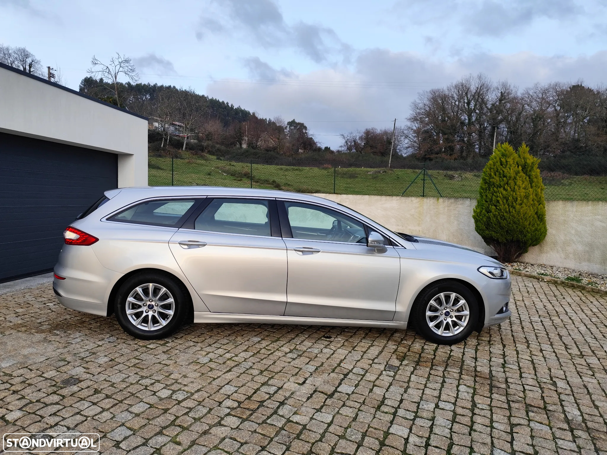 Ford Mondeo SW 1.5 TDCi Business Plus ECOnetic - 15