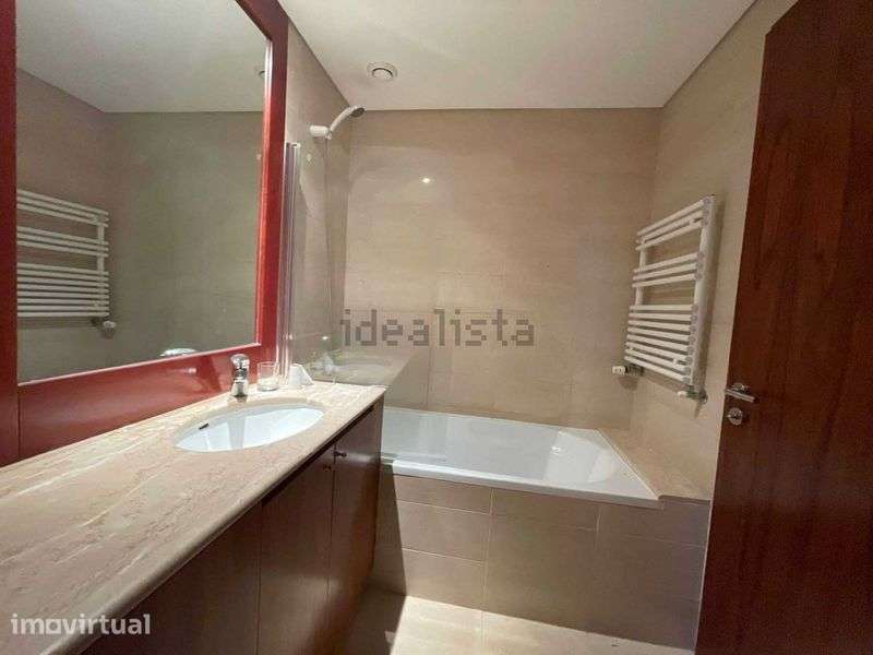 Apartamento T2 para arrendar em Expo central - Grande imagem: 5/12