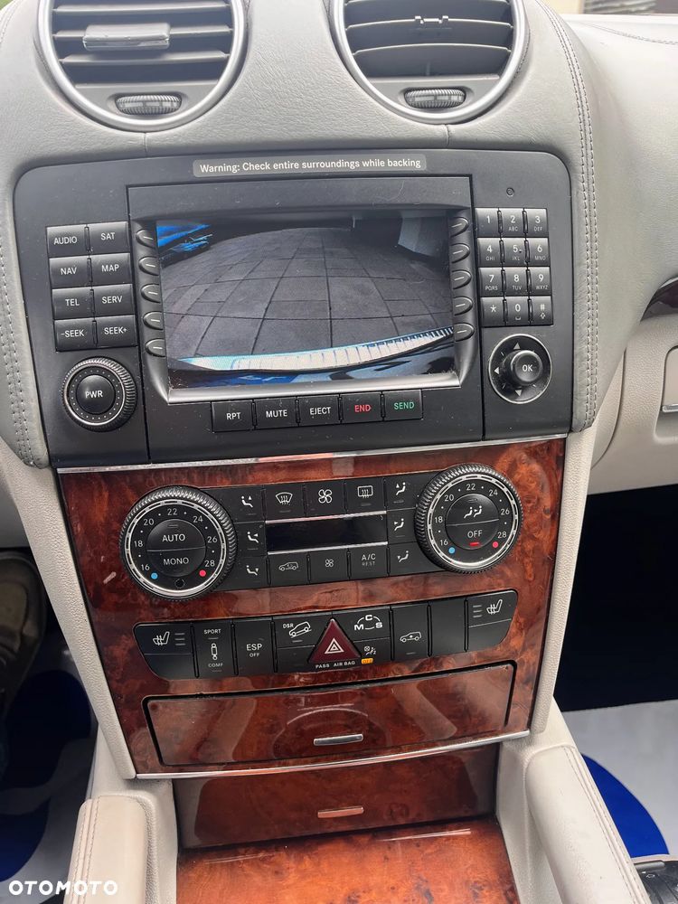 Mercedes-Benz ML 63 AMG 4-Matic - 34