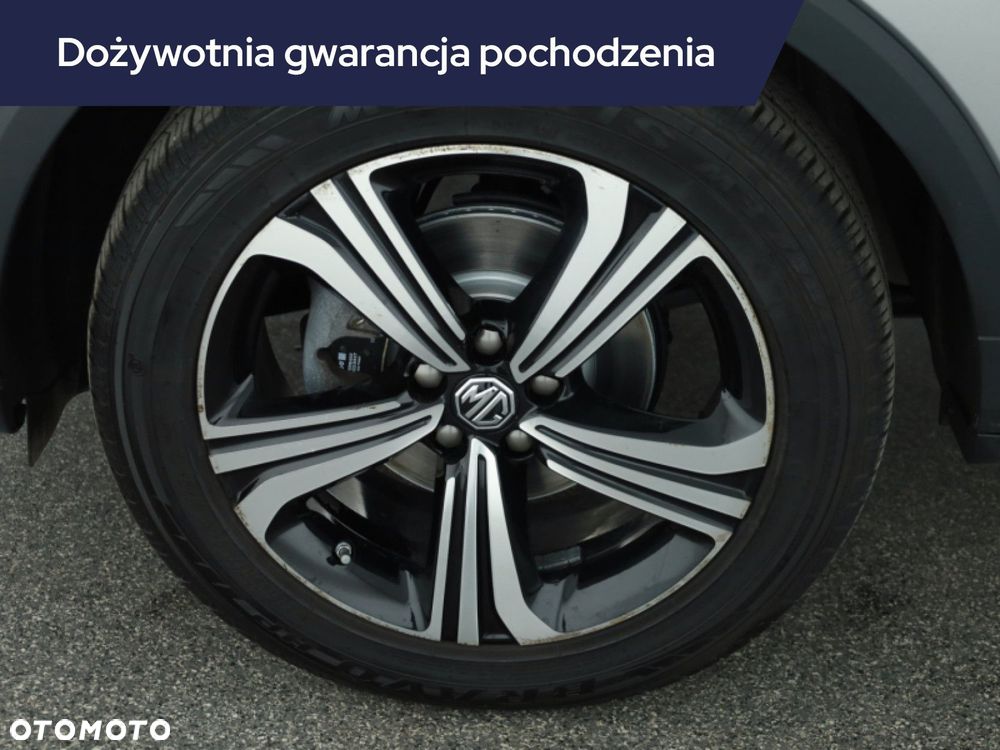 MG ZS - 21