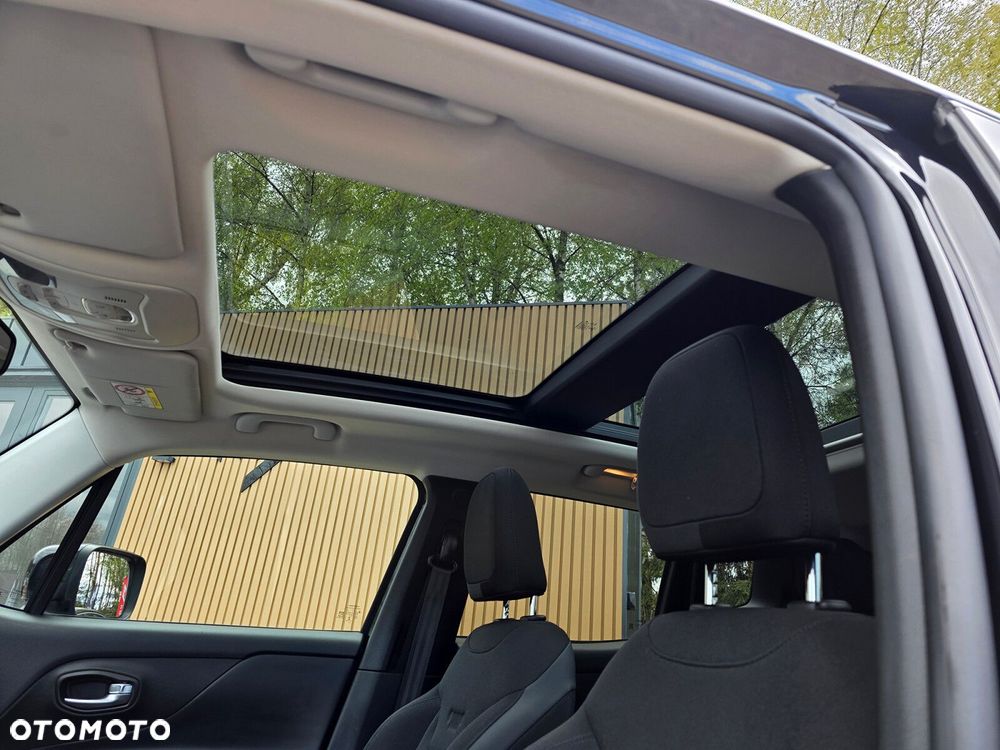 Jeep Renegade - 13