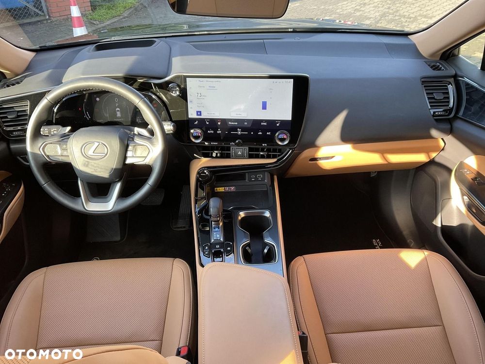 Lexus NX 350h Prestige AWD - 10