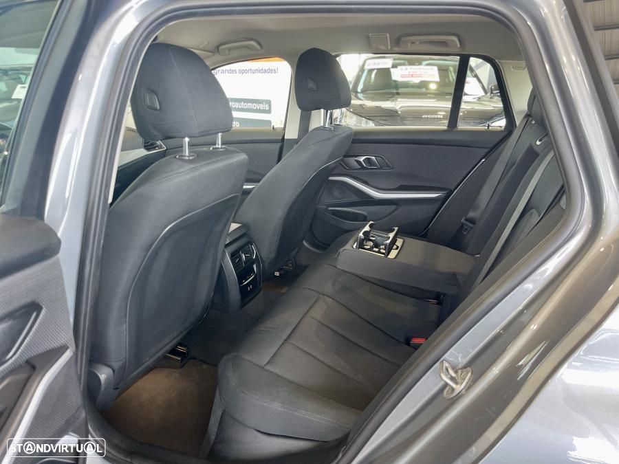 BMW 330 e Corporate Edition Auto - 35