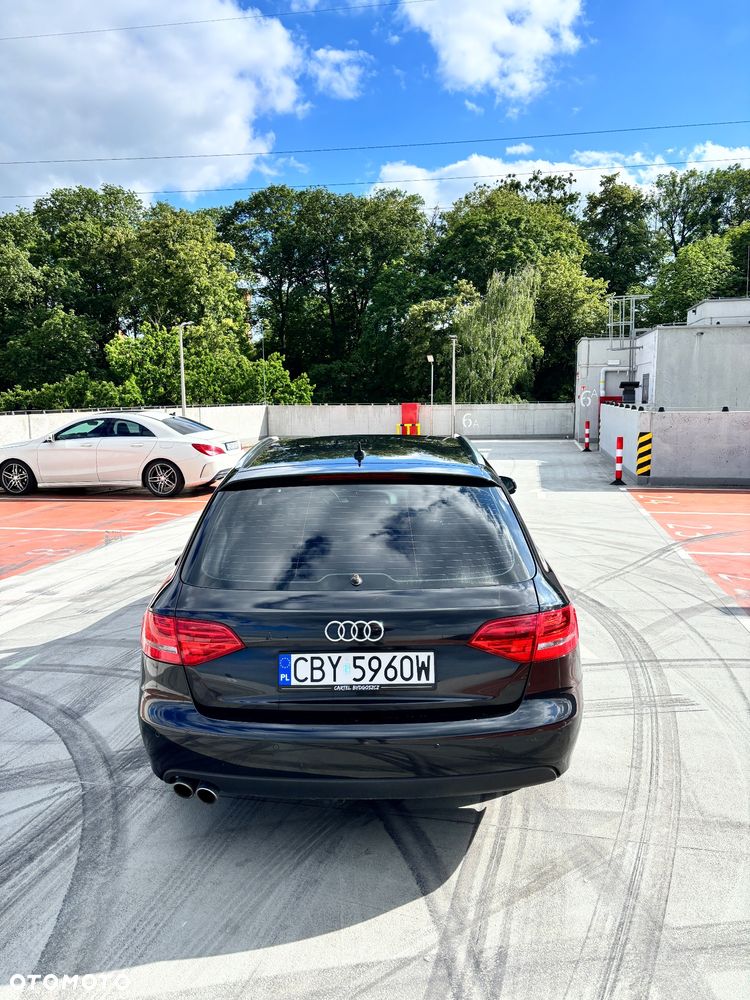 Audi A4 Avant 2.0 TDI - 6
