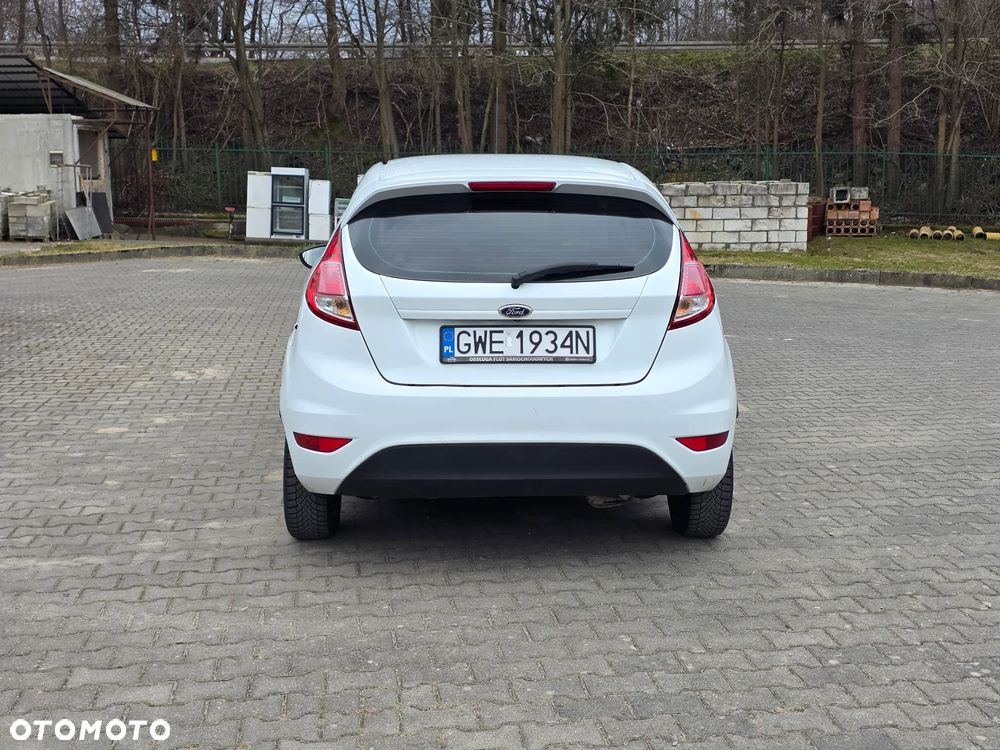 Ford Fiesta 1.5 TDCi Celebration - 11