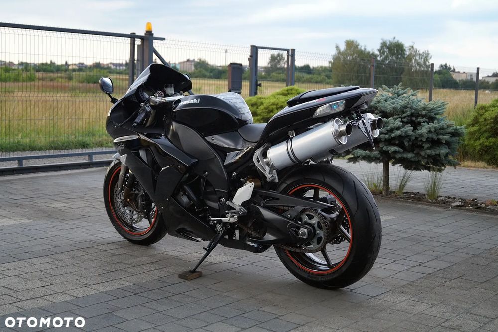 Kawasaki Ninja - 8