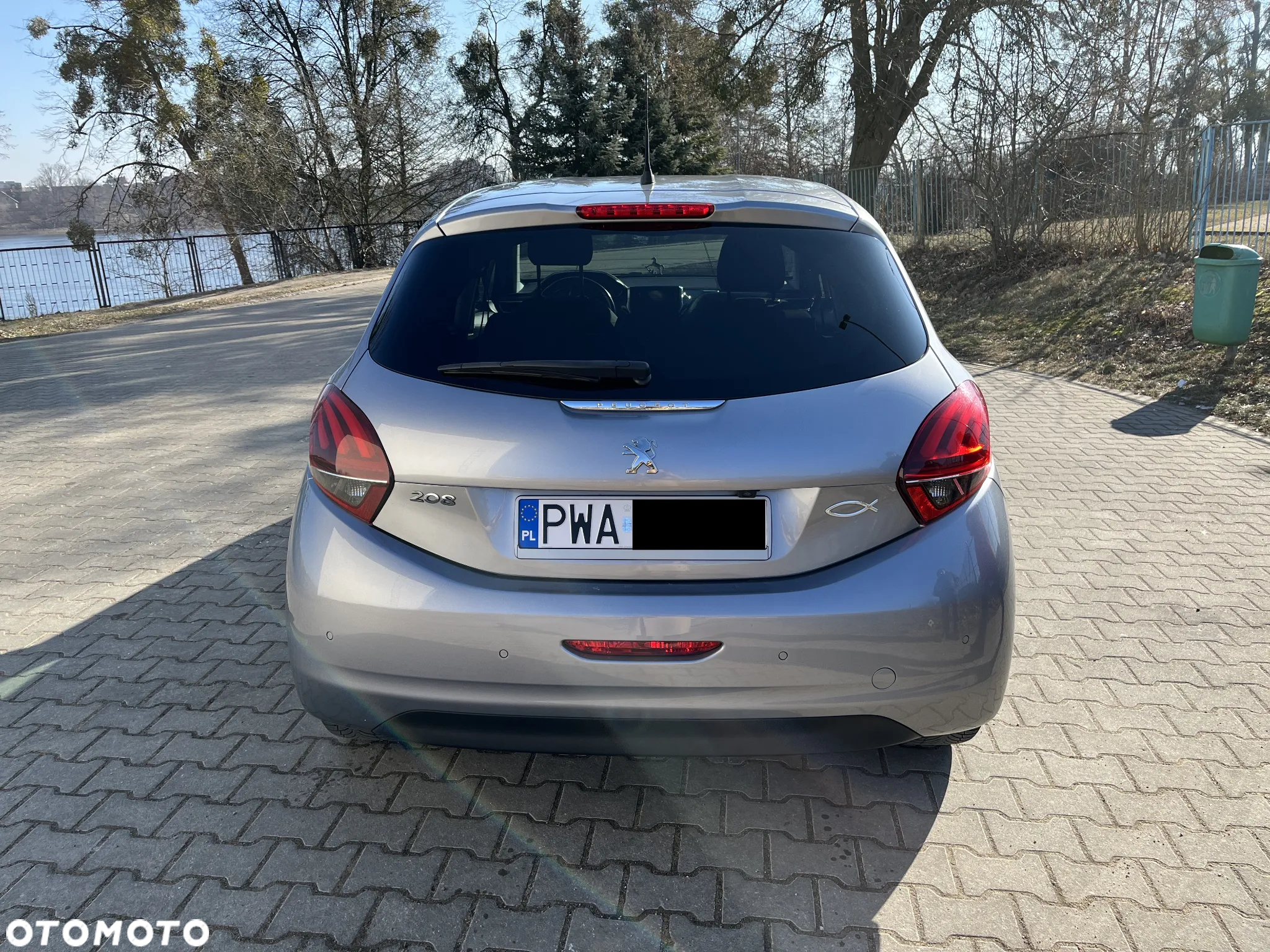 Peugeot 208 PureTech 82 Start & Stop Allure - 6