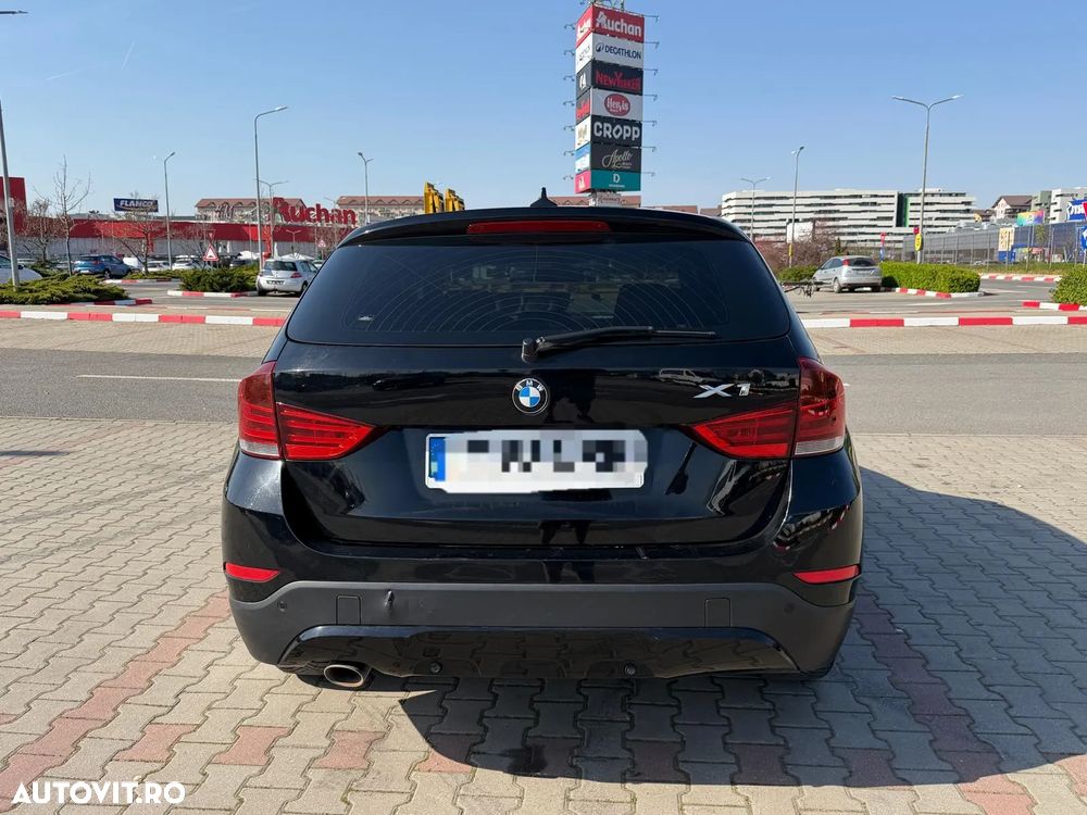 BMW X1 xDrive18d Aut. Sport Line - 8