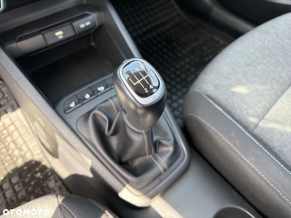 Kia Stonic 1.0 T-GDI M - 16