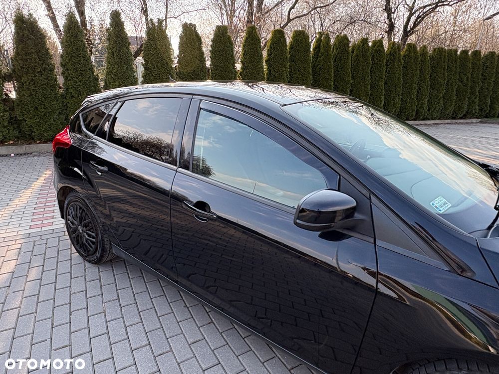 Ford Focus 1.6 SYNC Edition - 9