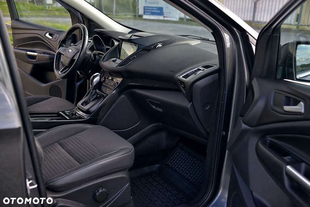 Ford Kuga 2.0 TDCi 4WD Titanium Plus - 31