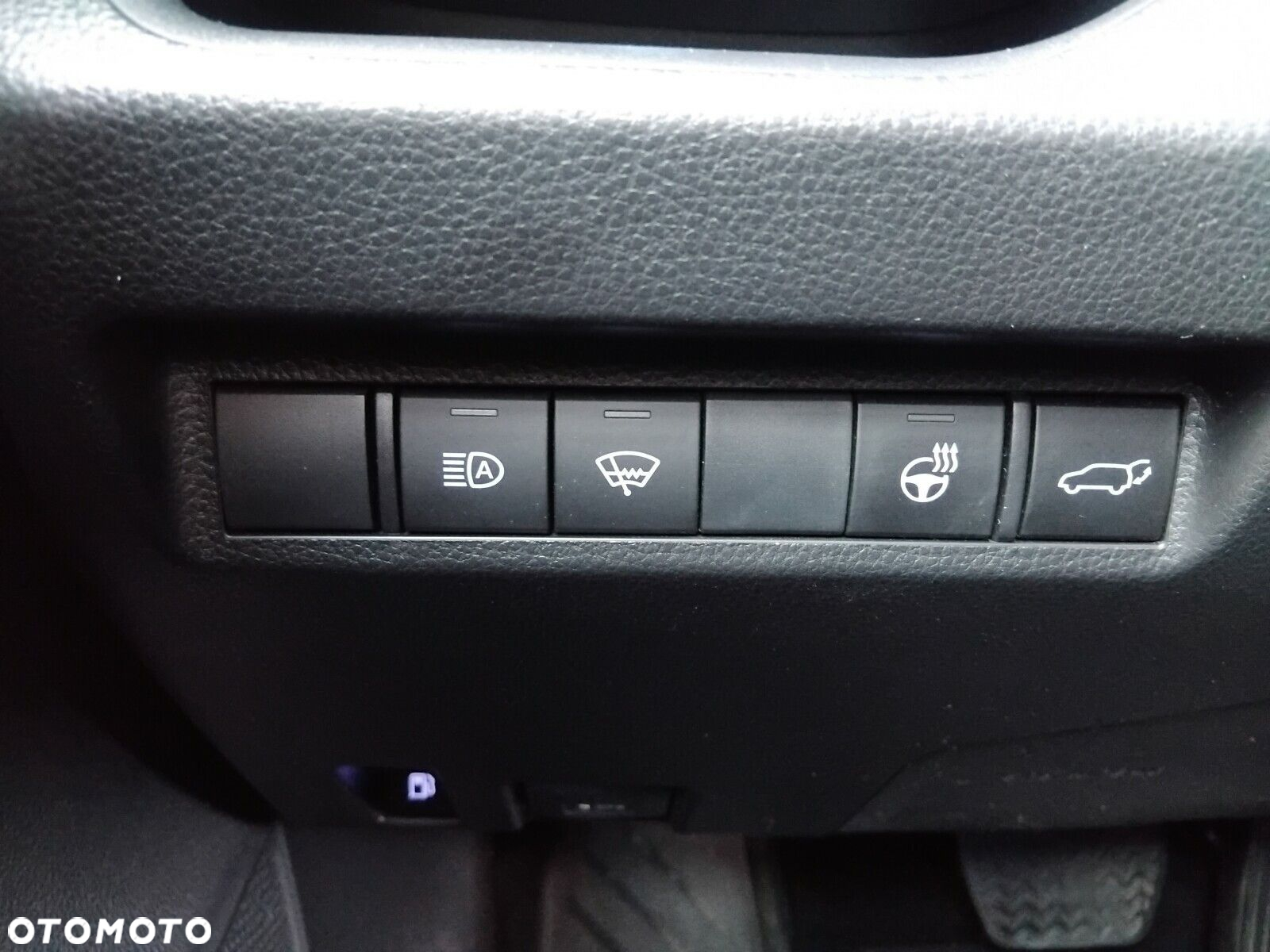 Suzuki Across - 20