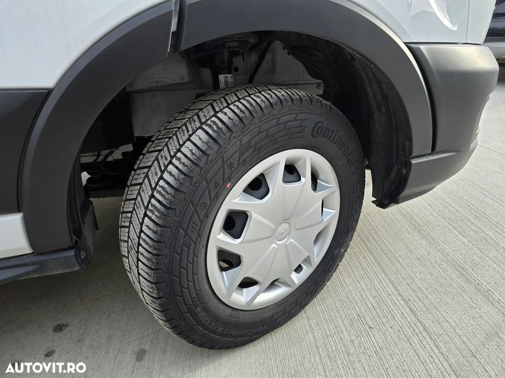 Ford Transit - 4