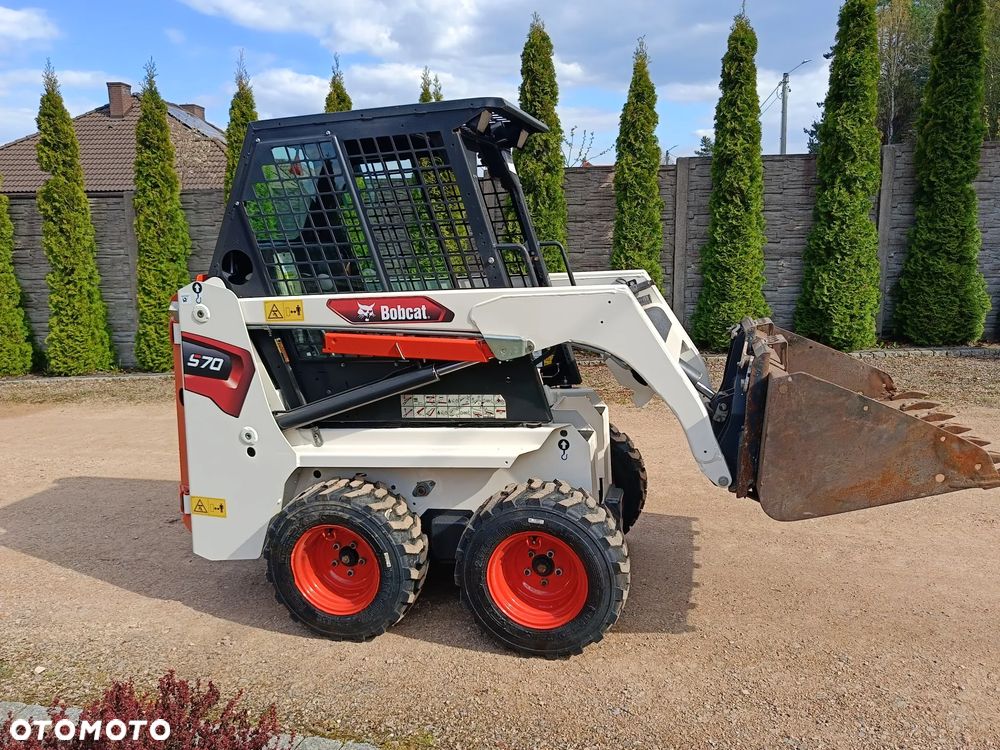 Bobcat S70 - 12