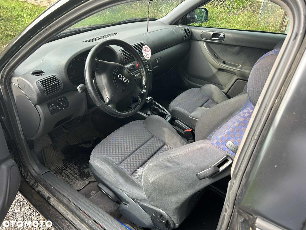 Audi A3 ver-1-8-ambiente - 7