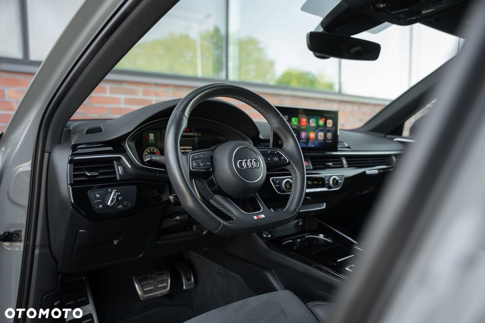 Audi A4 Avant 40 TFSI quattro S tronic S line - 24