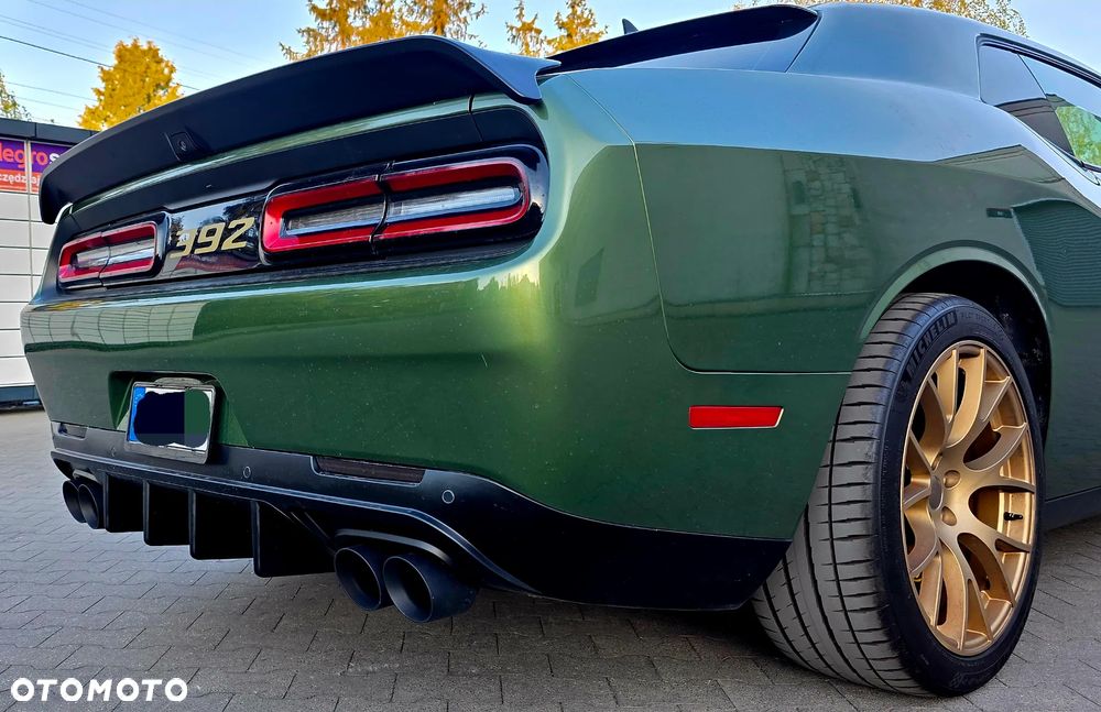 Dodge Challenger Automatik 392 Hemi Scat Pack Shaker - 24